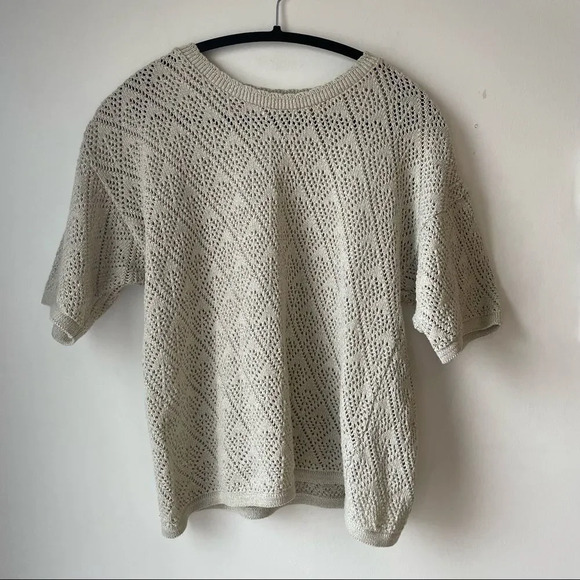 Vintage crochet knit short sleeve top / knitted tee - Picture 3 of 6